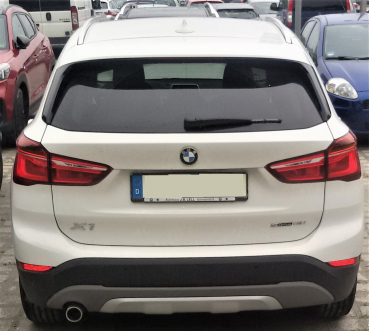 BMW-X1-S-Drive-1.8i-weiss-Foto